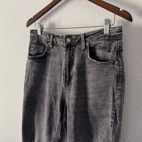 Highest Rise Distressed Mom Jeans Size 10 Black Grunge Aesthetic Ripped Retro - Picture 3 of 16